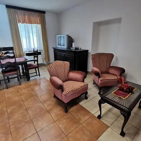 Igmandi Kuria Apartment *