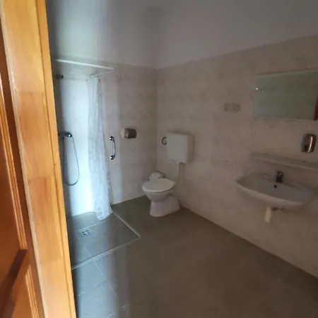 Igmandi Kuria Apartment Szigetvar