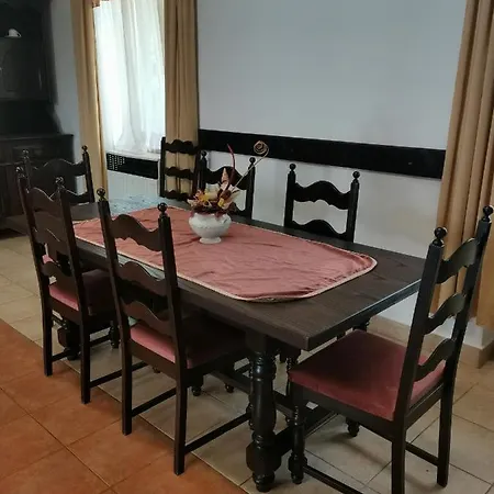 Apartment Igmandi Kuria *
